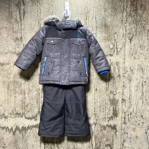 Oshkosh toddler 2 piece snowsuit gray 24M